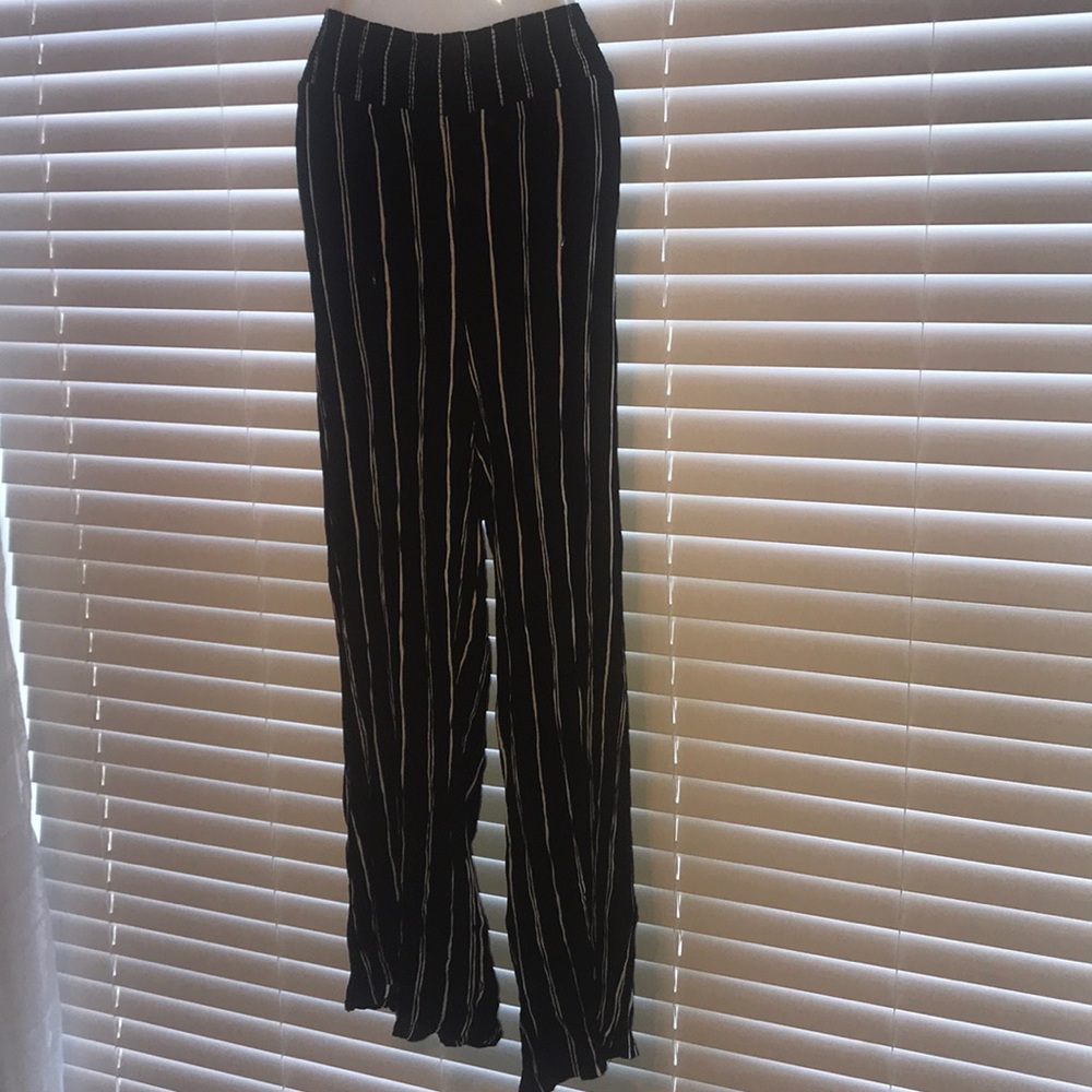 Black/White Bell bottom pant